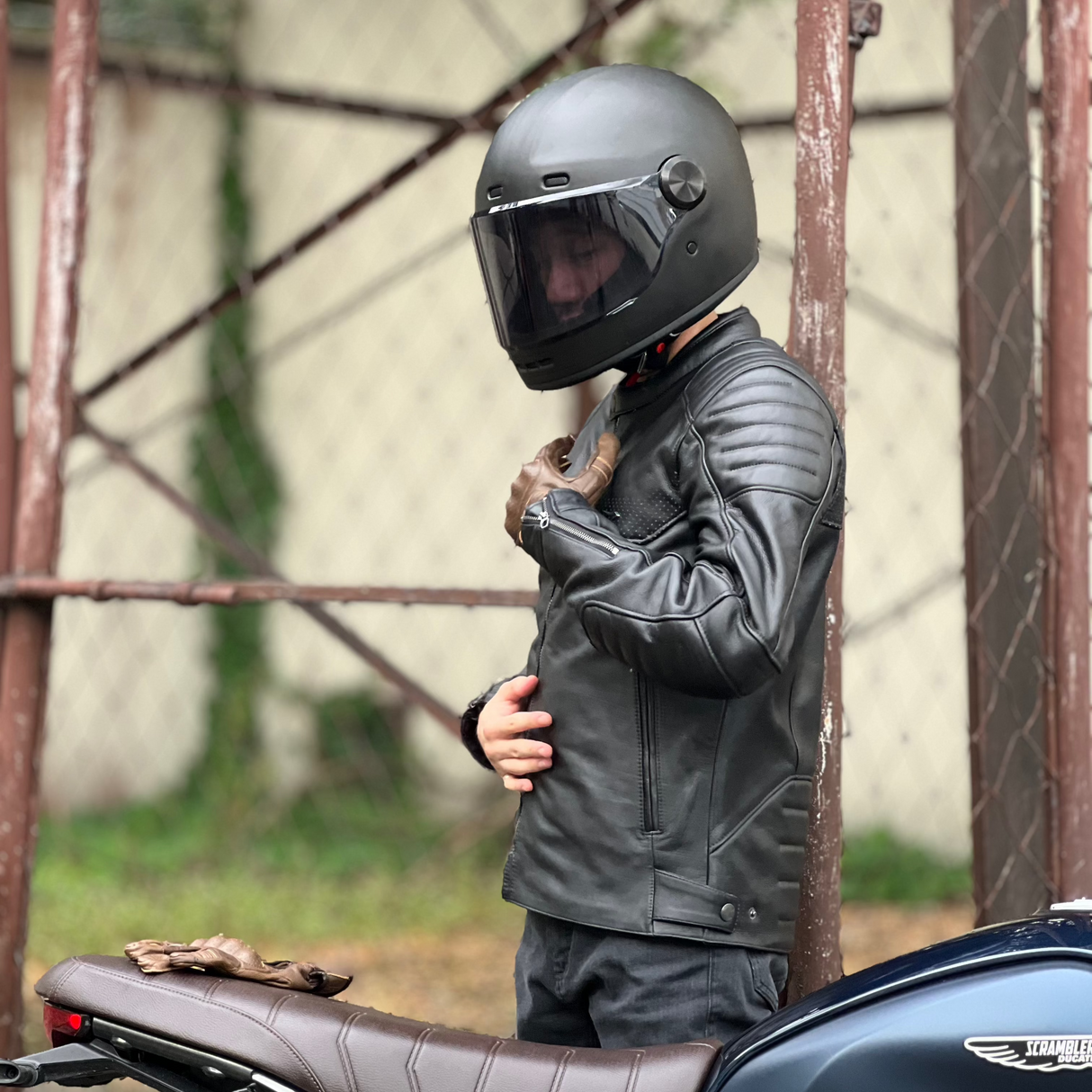 RYO RF-6V MOTORCYCLE FULL FACE HELMET