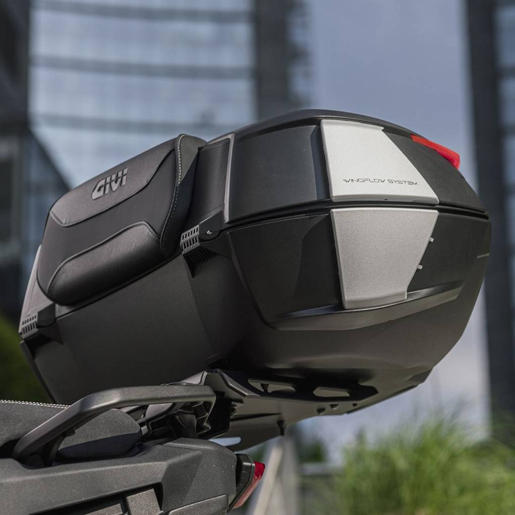 GIVI V49 AIR MOTORCYCLE TOP CASE