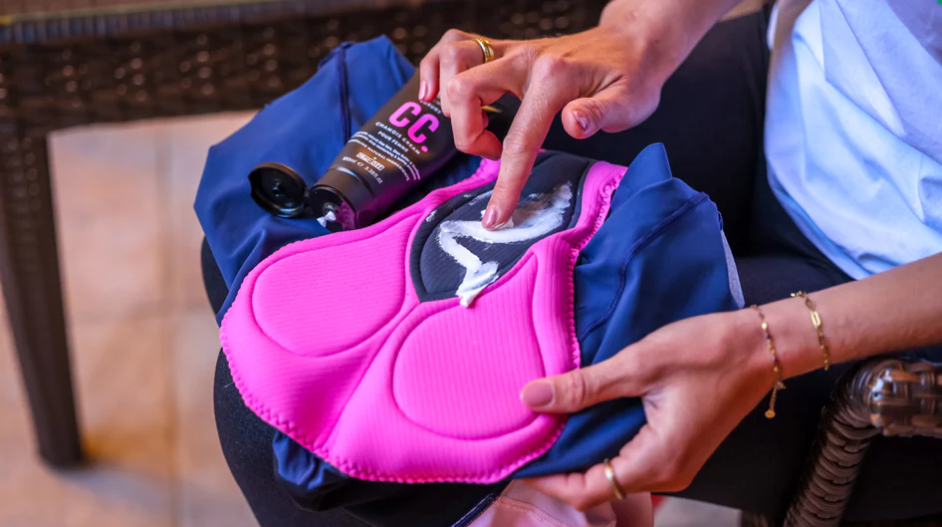 MUC-OFF ANTIBACTERIAL CHAMOIS CREME-POUR FEMME (100ML)