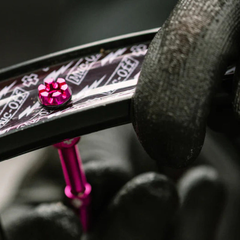 MUC-OFF BIKE TUBELESS VALVES