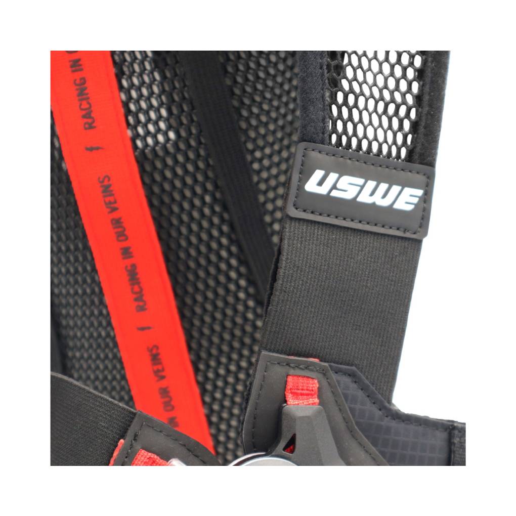 USWE RACE 2.0 2L HYDRATION BACKPACK