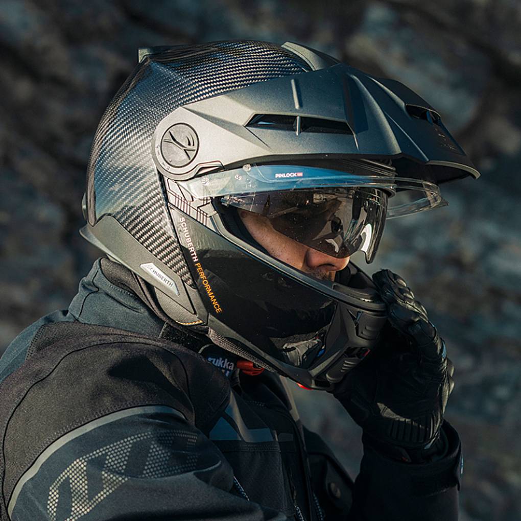 SCHUBERTH E2 CARBON MOTORCYCLE MODULAR HELMET