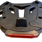 GIVI M3X PLATE + SCREW SET w/ LIGHT